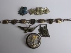 Miscellaneous Silver Jewellery, including sterling bracelet, Birmingham hallmark, Egyptian brooch,
