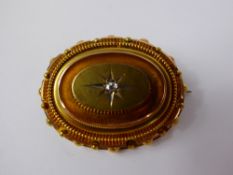 A Lady's Edwardian Yellow Gold 14-15 ct (tested) Diamond Mourning Brooch, the brooch set with a