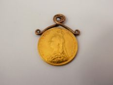 1888 Queen Victoria Gold Full Sovereign, on 9 ct mount, approx 9.2 gms