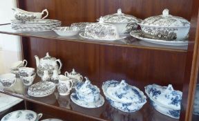 A Royal Semi Porcelain "Princess Pattern" Booths, England R No. 183173/3 Dinner Service,