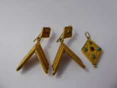 A Pair of Continental 18 / 22 ct Yellow Gold and Turquoise Earrings, the earrings of chevron design,