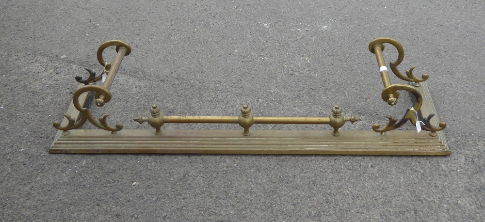 A 20th Century Brass Fender, approx 143 x 40 cms.