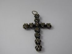 An Antique Silver and Rose Cut Diamond Cross, approx 4 x 3 cms, approx 5.8 gms