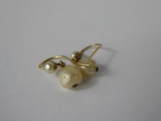 A Pair of Antique 9ct Gold Baroque Pearl Earrings, approx 4mm and 7 mm, 22 mm.