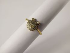 An Art Nouveau 18 ct Yellow Gold Crescent Cut Diamond Ring