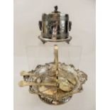 A Silver Plated Pierced Design Fruit Basket with Handle, filigree and scalloped edge, approx 29 x 23