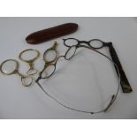 Two Vintage Pince Nez Glasses, together with two pairs of vintage spectacles.(4)