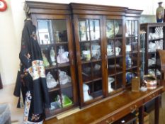 An Oak Reproduction Break Front Glaze Fronted Book Case Top, three internal shelves, approx 167 x 37