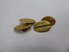 A Pair of Gentleman's Oval 9ct Yellow Gold Cufflink's, approx 3.8 gms.