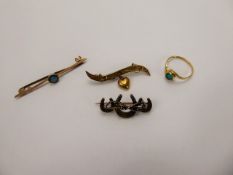 Miscellaneous 9ct Yellow Gold Jewellery, including a blue stone pin brooch, sweet heart brooch,