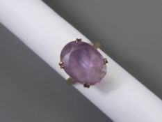 A Vintage 9ct Yellow Gold and Amethyst Ring. The amethyst set in a wire basket mount, approx 17 x 12