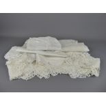 Quantity of Linen and Lace, including tablecloths, tray cloths etc.