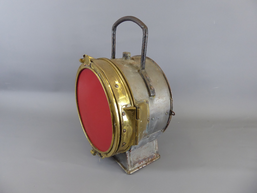 A Vintage Electrical Red Nautical Light, inscribed with 'Poyard Constructeur, Paris'. - Bild 2 aus 2
