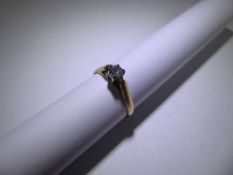A 14 ct Yellow Gold Diamond Solitaire Ring, size M, approx 2 gms.