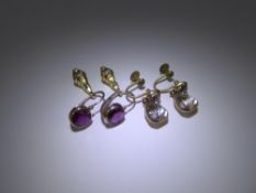 A Pair of Antique 9 ct Yellow Gold Amethyst-Coloured Drop Earrings, the drop approx 25 mm, weight