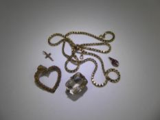 An Antique Quartz Pendant in 9ct Gold Mount. approx 20 x 15 mm. together with a tourmaline pendant
