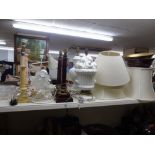 8 ASSORTED TABLE LAMPS & QUANTITY OF SHADES