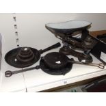 CAST IRON SCALES, PAN, CREPE & WAFFLE MAKER