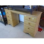 PINE PEDESTAL DESK