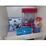 WALLACE & GROMIT CLOCKS X 2 + JELLY BEAN MACHINE & MINI FAIRGROUND GRABBER MACHINE