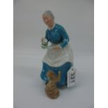 ROYAL DOULTON FIGURE ' THE FAVOURITE' HN 2249