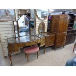 4 PIECE INLAID BURR WALNUT BEDROOM SUITE BY GAYLAYDE