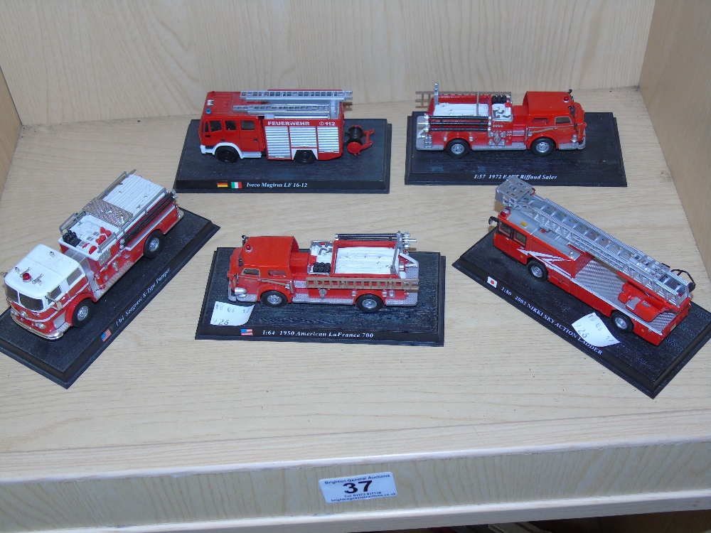 QUANTITY OF FIRE ENGINES ON DISPLAY STANDS - Image 3 of 3