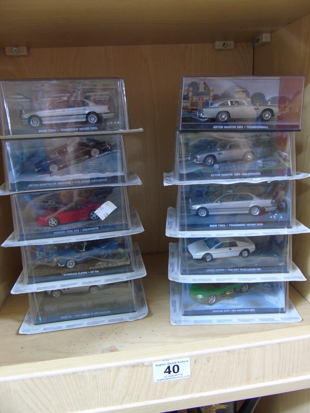 10 BOXED VEHICLES INCLUDING JAMES BOND 007