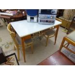 1970S FORMICA KITCHEN TABLE WITH 2 CHAIRS