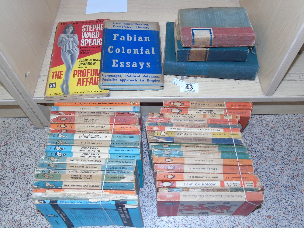 QUANTITY OF VINTAGE BOOKS INCLUDING 1 ST EDITION PENGUINS