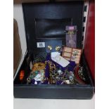 JEWELLERY BOX AND CONTENTS