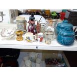 MIXED LOT OF OF GLASS AND CERAMICS