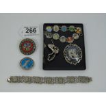 QUANTITY OF SILVER, WHITE METAL & AN ITALIAN MOSAIC BROOCH