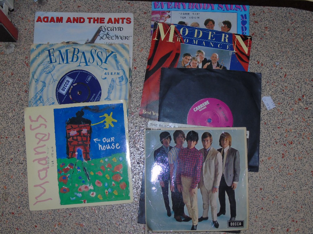 BOX OF ALBUMS / VINYL INCLUDING MUSICAL YOUTH & QUANTITY 7" / 45s RECORDS - Image 2 of 2