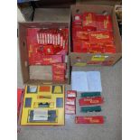 2 BOXES OF TRI-ANG DOUBLE O,RAILWAYS STATION FURNITURE / MODELS & ACCESSORIES