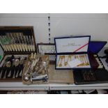 CANTEEN OF CUTLERY & SEVERAL ASSORTED BOXED CUTLERY SETS INCLUDING A CARVING SET