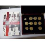 QUANTITY OF COMMEMORATIVE COINS+ PART SET OF ENGLAND 2004 FOOTBALL SQUAD COINS