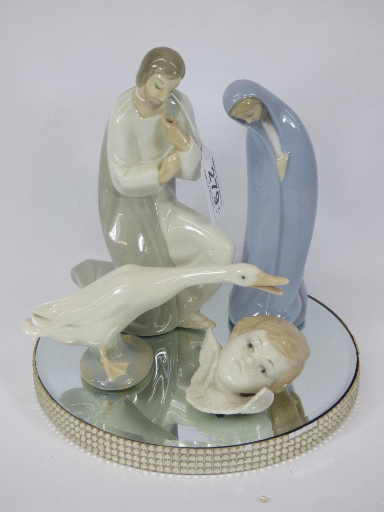 4 LLADRO FIGURES