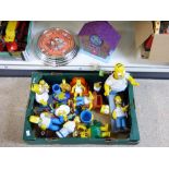 QUANTITY OF "THE SIMPSONS" COLLECTIBLES INCLUDING BOBBLE HEADS AND WALL CLOCK