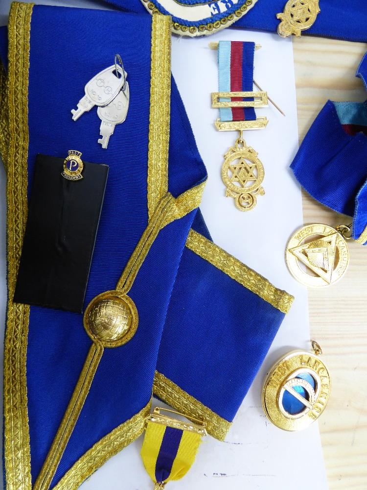 QUANTITY OF WEST LANCASHIRE FREEMASONS ITEMS INCLUDING JEWELS / MEDALS, REGALIA, APRON + OTHERS - Image 6 of 7