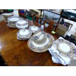 MINTON & CO CHINA, LARGE DINNER SERVICE INCLUDING TUREENS & GRADUATED SERVING PLATES 'ANTIQUE'