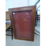 MAHOGANY TABLE DISPLAY UNIT