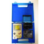 CASED NINTENDO GAMEBOY