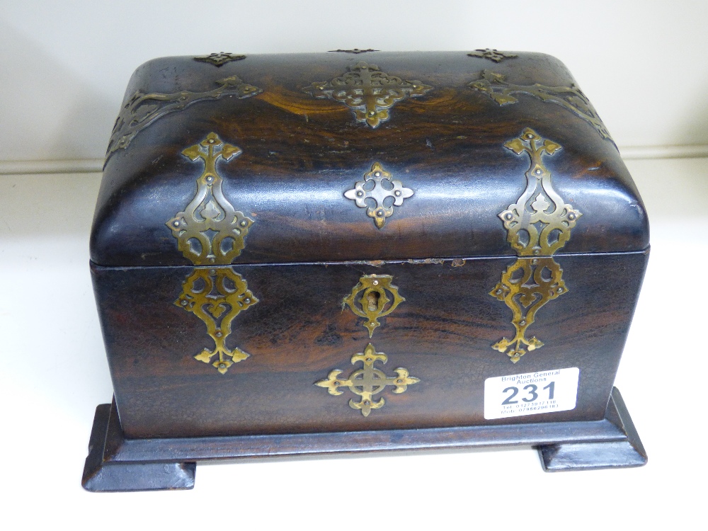 GEORGIAN TEA CADDY WITH BRASS MOUNTS, ONE COMPARTMENT LID MISSING - Image 2 of 5