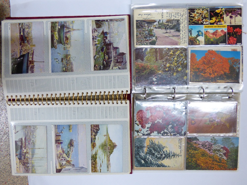 2 ALBUMS OF VINTAGE POSTCARDS - Image 2 of 4