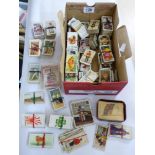 BOX OF MIXED CIGARETTE CARDS