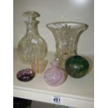 6 PIECES OF ASSORTED GLASSWARE