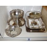 QUANTITY OF PLATED ITEMS INCLUDING TRAYS