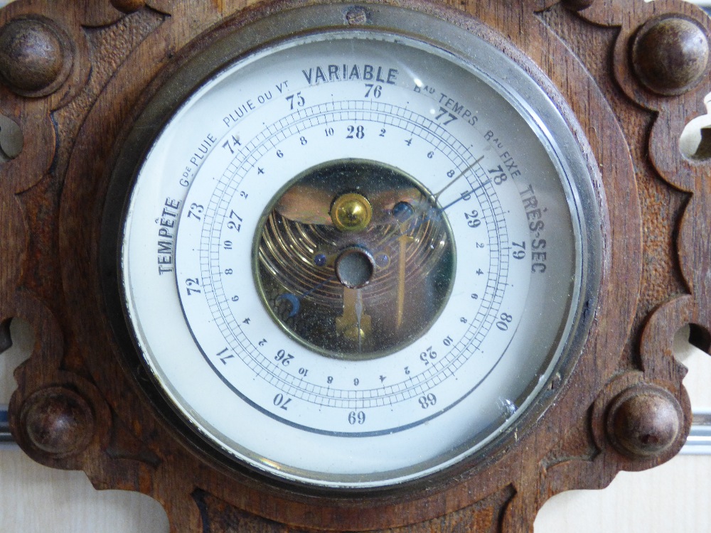 BAROMETER / THERMOMETER IN CARVED WOODEN CASE - Image 2 of 2