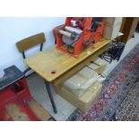 DOUBLE CHILDRENS SCHOOL DESK WITH ATTACHED CHAIRS